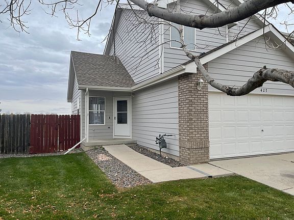 2nd image of 427 Lilac Ave
