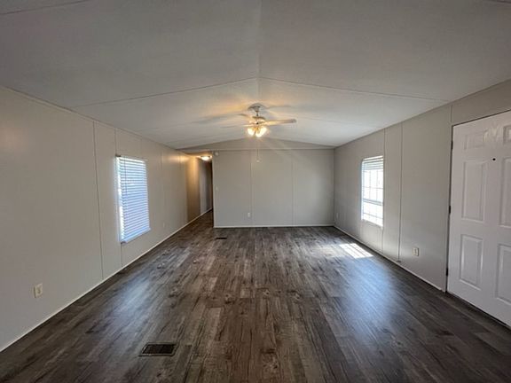 3rd image of 5650 Highway 1 Byp #29