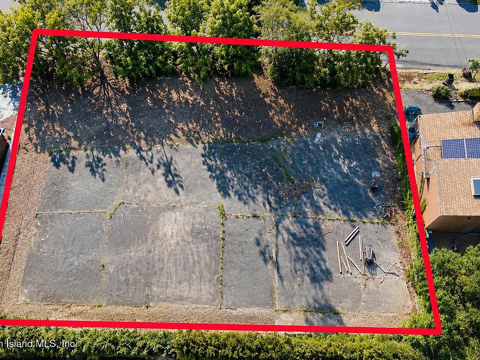1st image of 282 Bard Ave