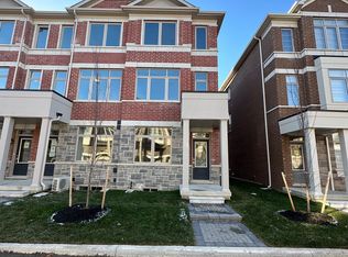 10 Sissons Way, Markham, ON L6B 1R2