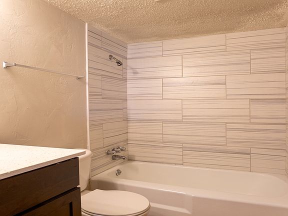 5th image of 4020 N Meridian Ave #A30
