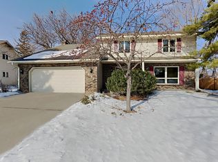 5681 128th St W, Apple Valley, MN 55124