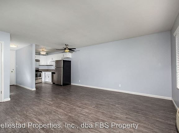 5th image of 4471 44th St APT 206