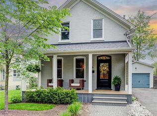 38 Euclid Ave, Waterloo, ON N2L 1Z3