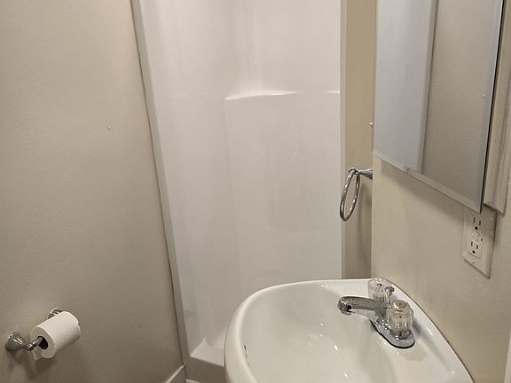 5th image of 11924 1st Ave SW #120