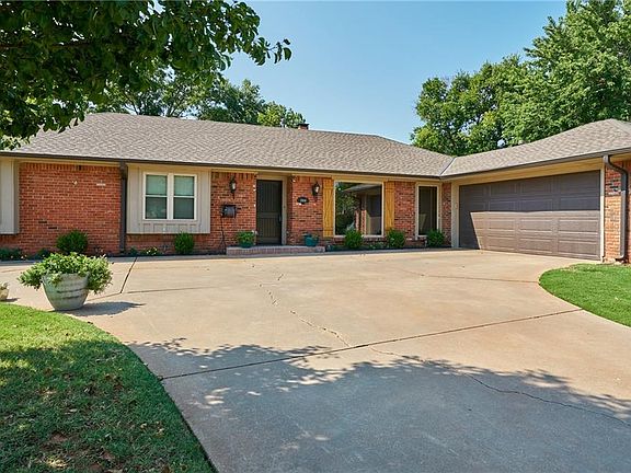 4th image of 2908 Prairie Rose Ct