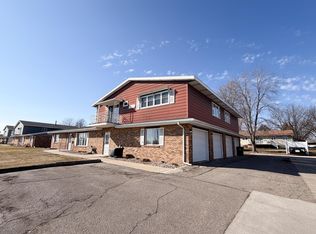 1434 1st Ave SW APT 3-B, Worthington, MN 56187