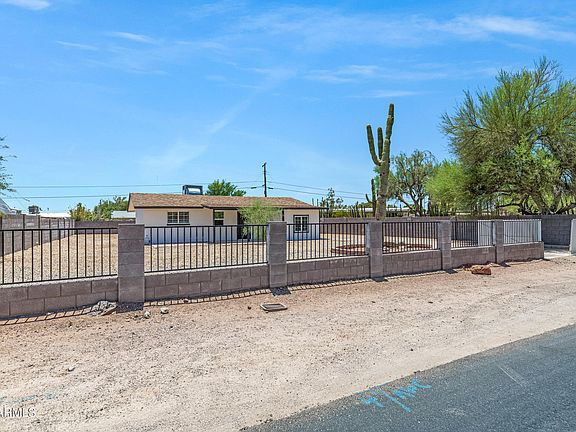 3rd image of 10417 E BOULDER Drive