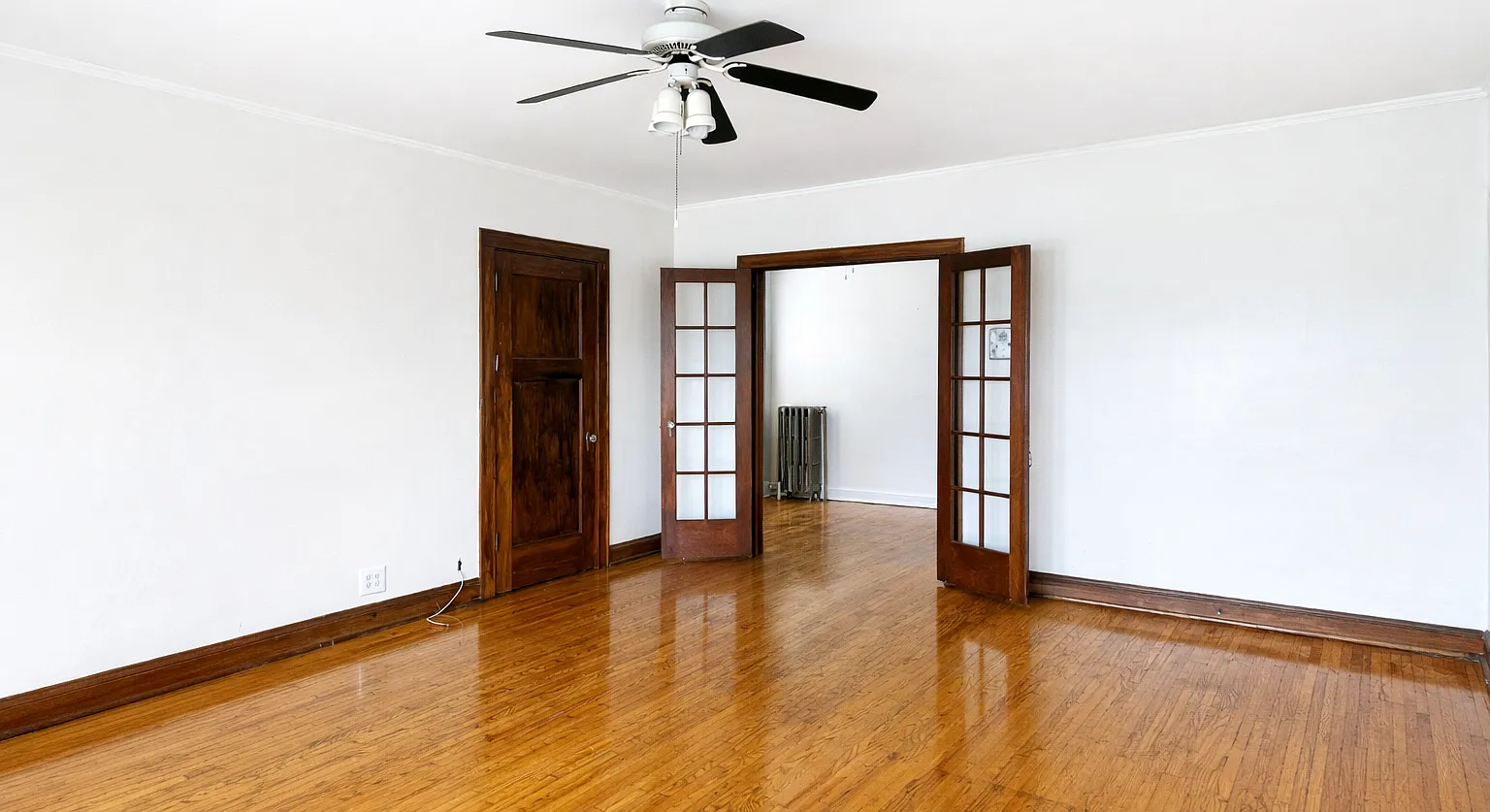 2 bed, $1,000 — Photo 2