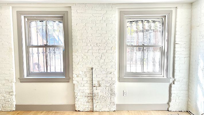 2nd image of 205 Dekalb Ave #1A