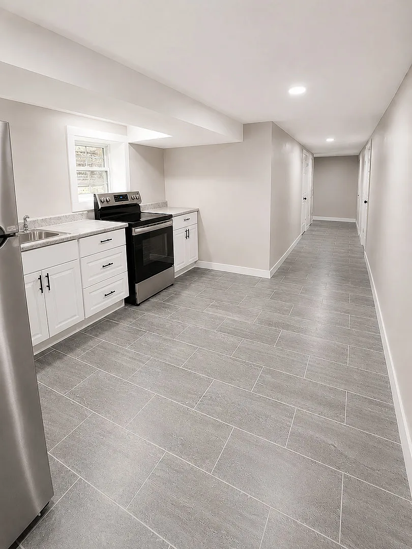 2 bed, 800 sqft, $1,695 — Photo 2