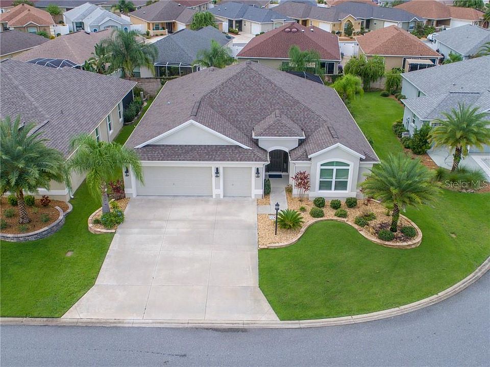 1st image of 734 Vibrant Ln