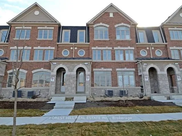 1331 Major Mackenzie Dr W, Vaughan, ON