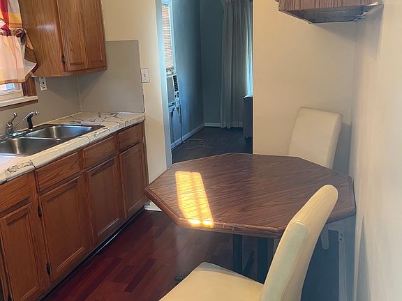 4th image of 3780 E 154th St