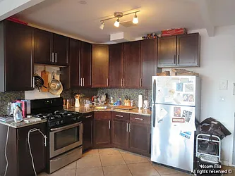 Rented by Noam T Elia, LREB