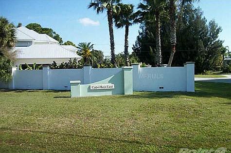 2nd image of 70 Cobia Dr