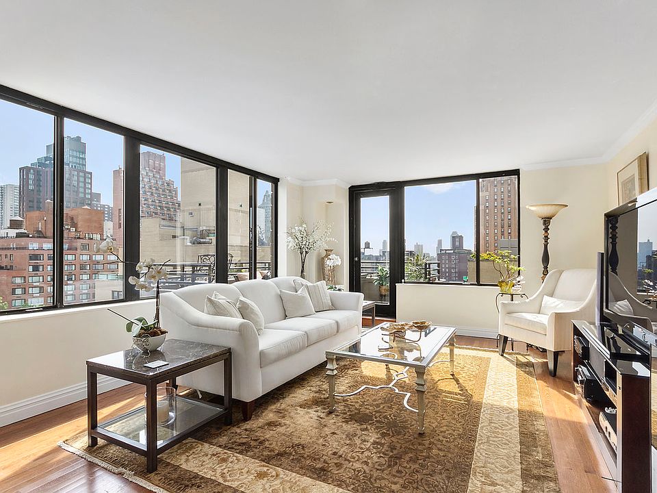 1st image of 309-321 E 49th St #15D
