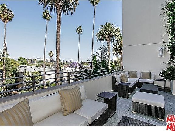 5th image of 447 N Doheny Dr APT 103