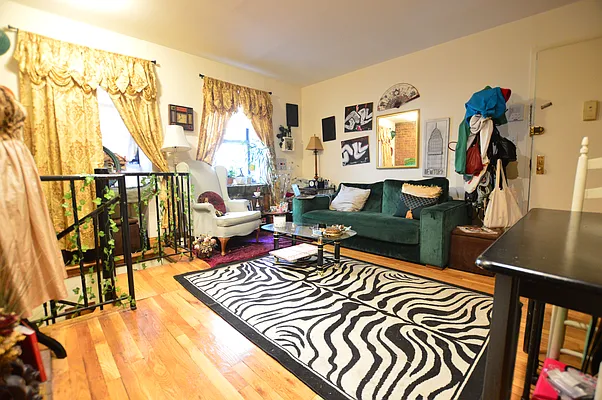 Rented by City Stop Realty | media 5