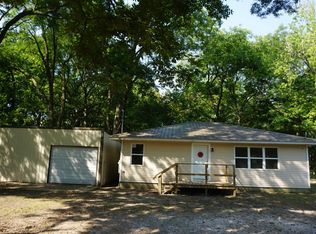 302 Main St, West Pt, AR 72178