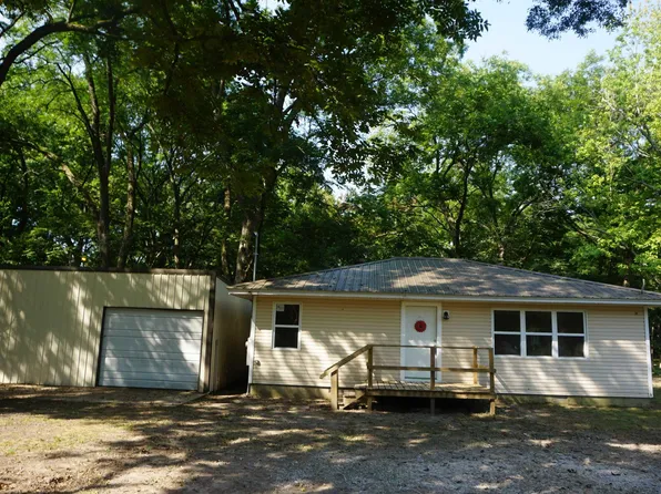 302 Main St, West Pt, AR 72178