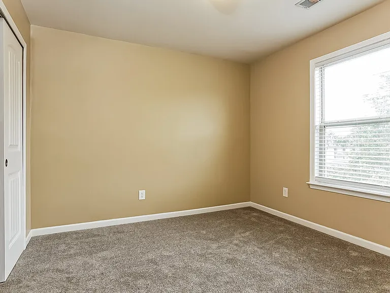160 Briar Ridge Ln — Photo 17