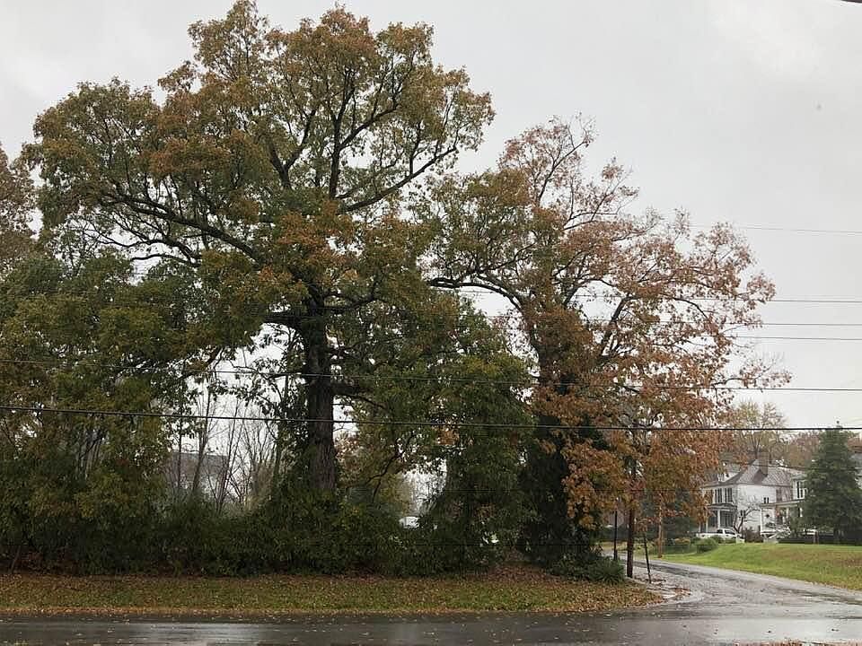 1st image of 0 Oak And Baltimore Ave