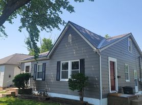 852 Negley Ave