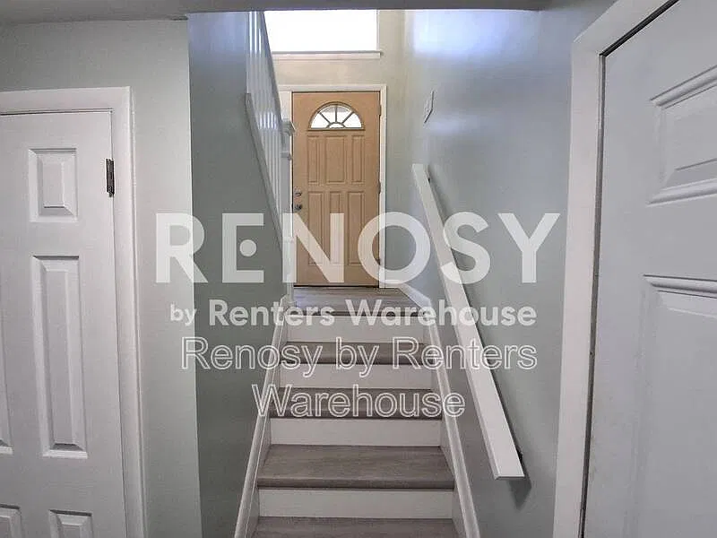 4 bed, 2.0 bath, 1605 sqft, $2,475 — Photo 4