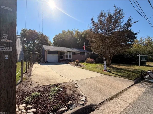 3307 W Weaver Rd, Hampton, VA 23666