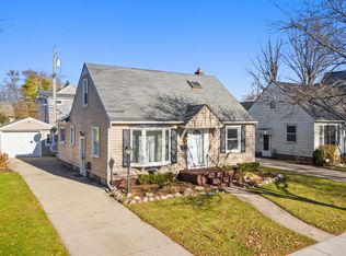 1759 Webster Ave, Birmingham, MI 48009