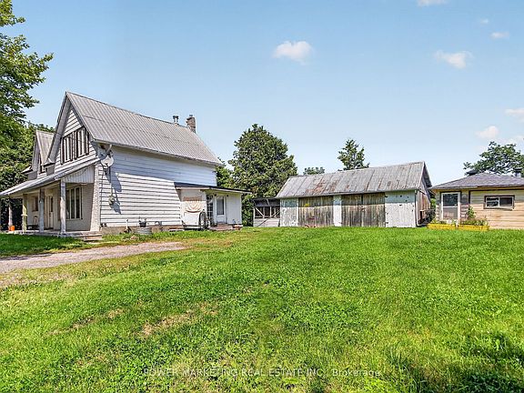 4th image of 2051 Blackcreek Rd