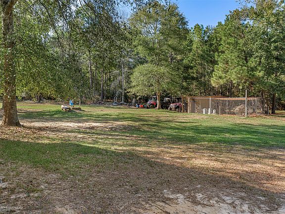 5th image of 1448 Pietsch Rd