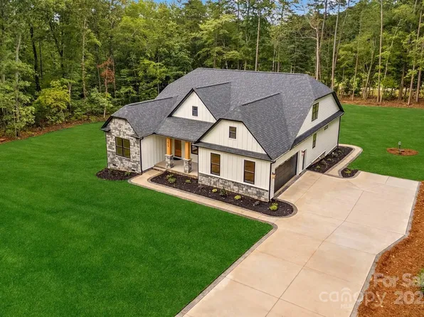 1075 Lake Wright Rd, China Grove, NC 28023