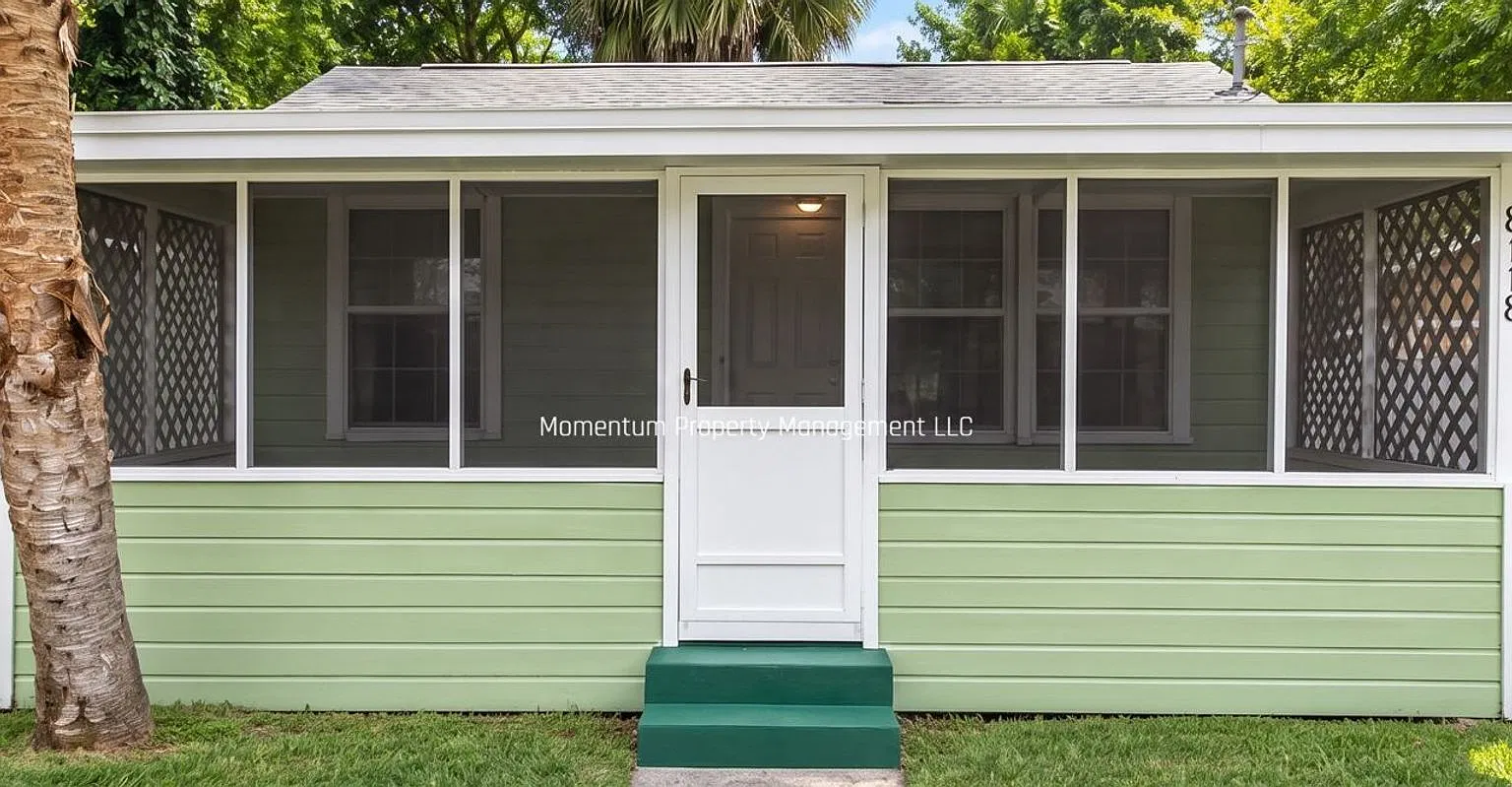 8118 N Marks St. Tampa, FL 336044 — Photo 1