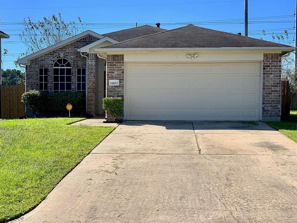 1st image of 11807 Green Coral Dr