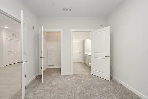 Franklin Flats — Photo 12