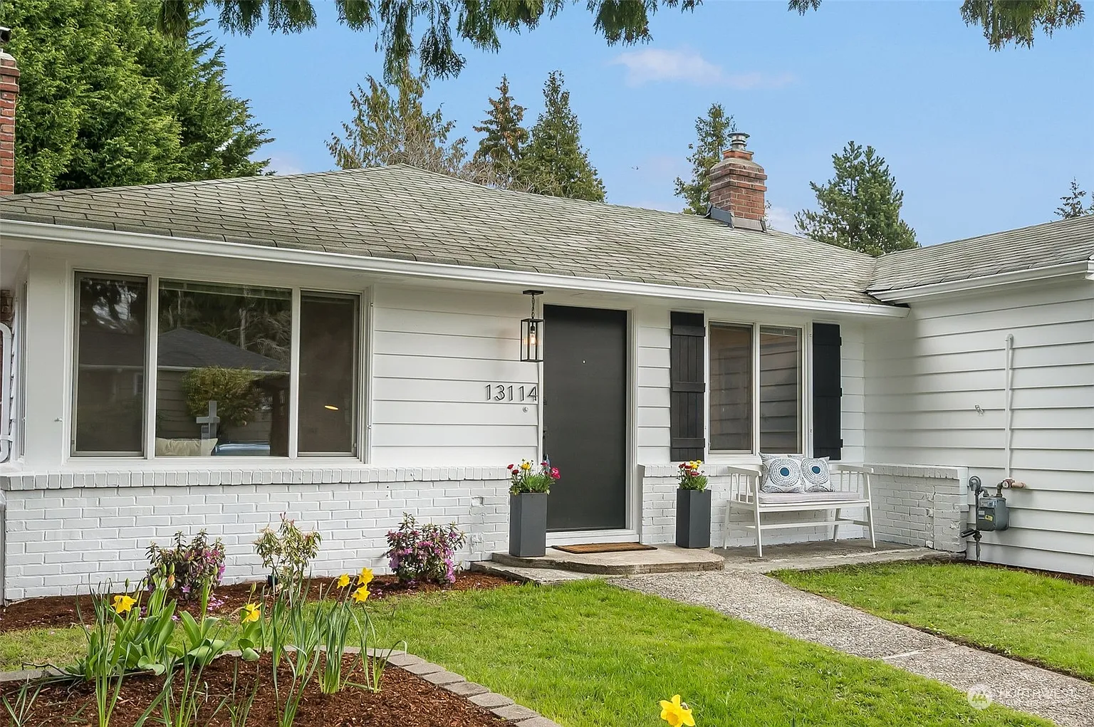 13114 Palatine Avenue N photo 1