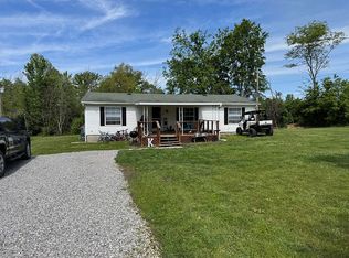 4 Warren Way, Dix, IL 62830