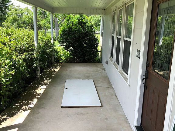 2nd image of 540 NE County Road 255