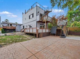 9451 36th Ave SW, Seattle, WA 98126