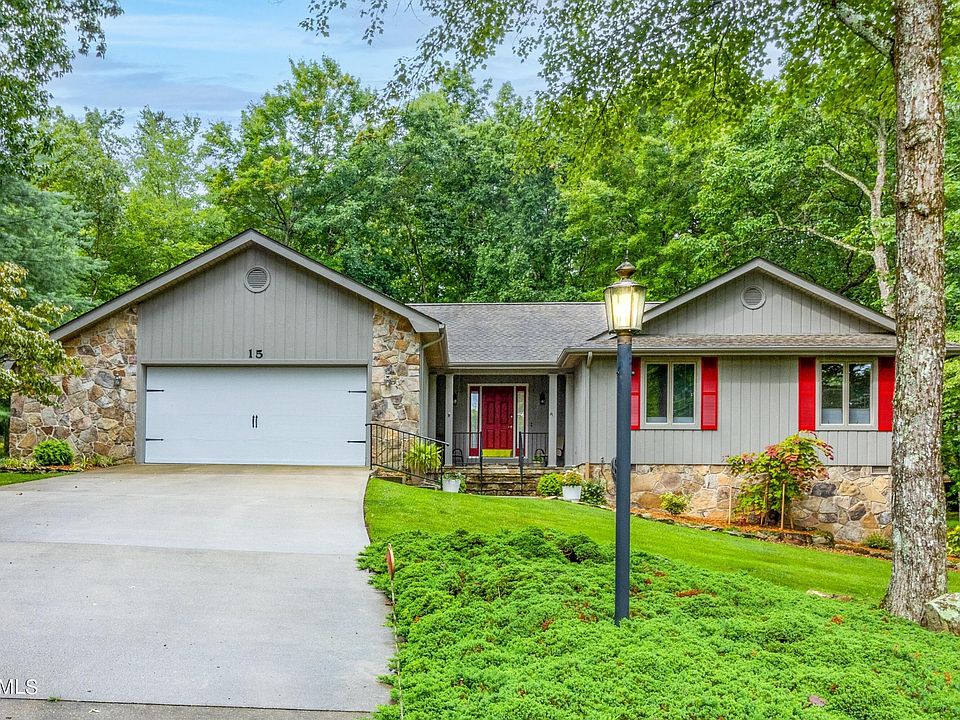 1st image of 15 Havenridge Ct