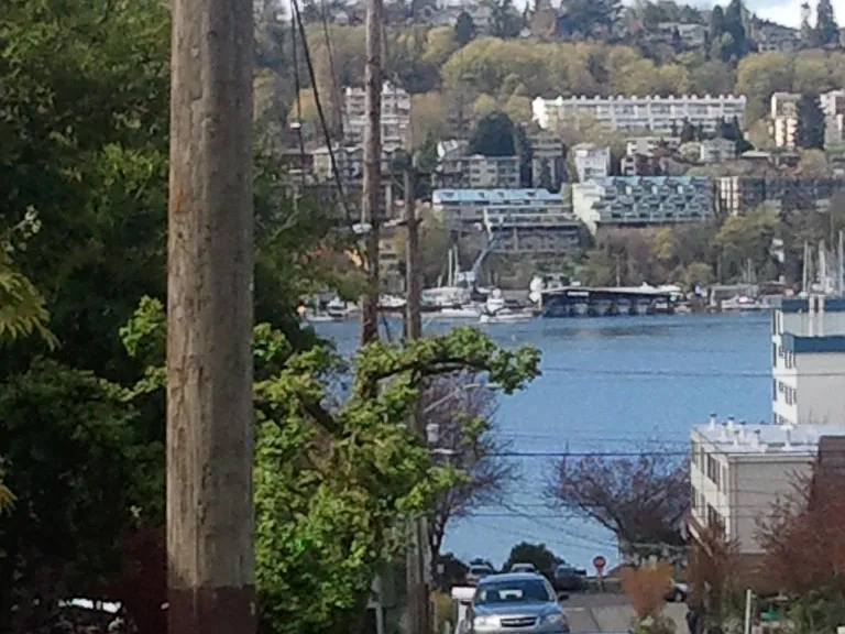 103 E Lynn St #204 — Photo 14