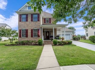 62 Merlin Dr, Washington, NJ 07882