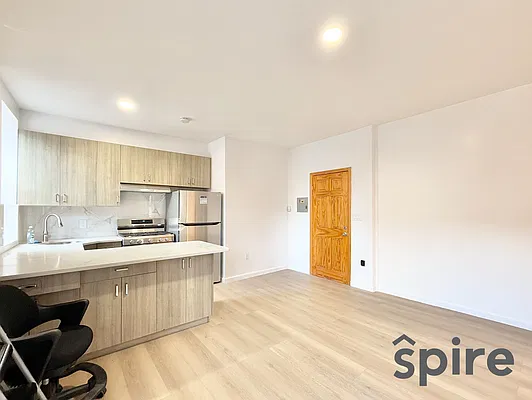 Rented by Spire Group | media 2