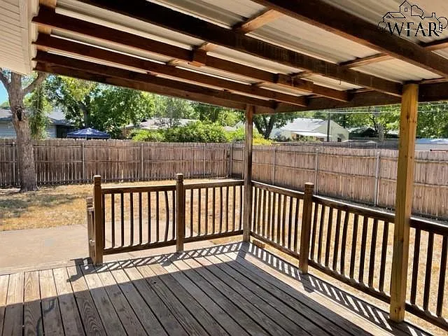 4701 Augusta Ln — Photo 10