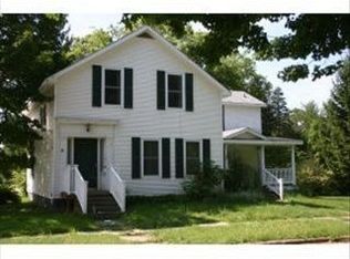 42 Rugg St, Saint Albans, VT 05478