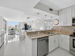 20335 N Country Club Dr #909, Aventura, FL 33180