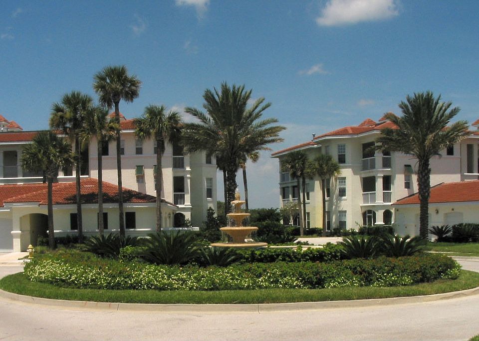 Entry Into Ocean Grande
