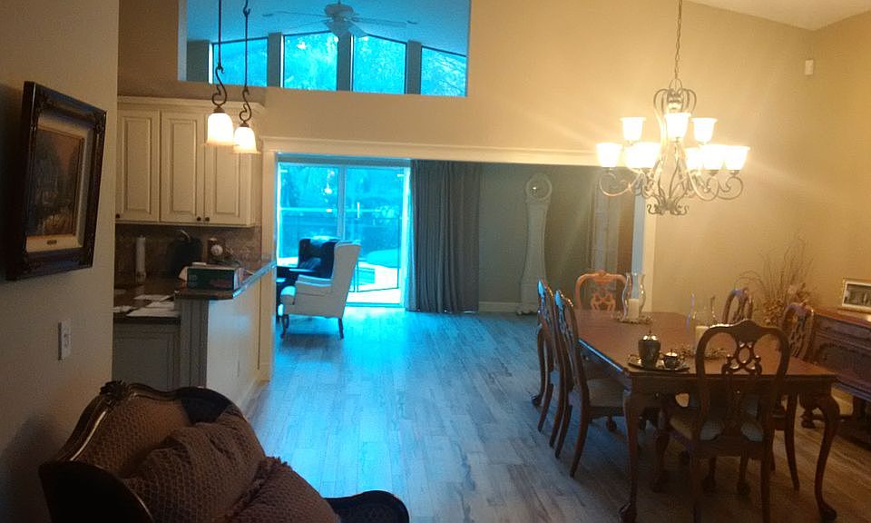 Valted  ceilings in Kitchen 
